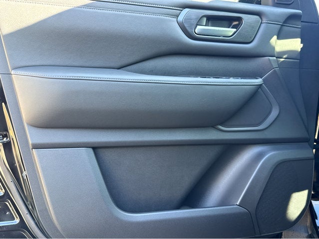 2026 Nissan Armada SV