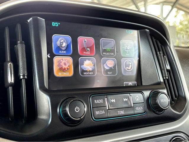 2017 GMC Canyon 2WD SLT