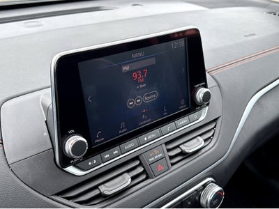 2022 Nissan Altima 2.0 SR