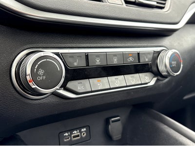 2022 Nissan Altima 2.0 SR