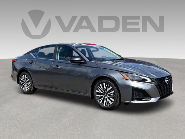 2026 Nissan Altima SR