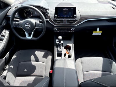 2026 Nissan Altima SR