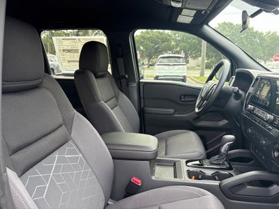 2026 Nissan Frontier Crew Cab SV