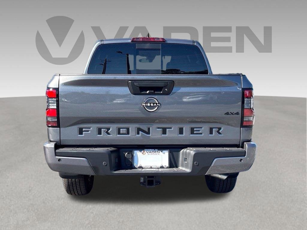 2027 Nissan Frontier Crew Cab SV