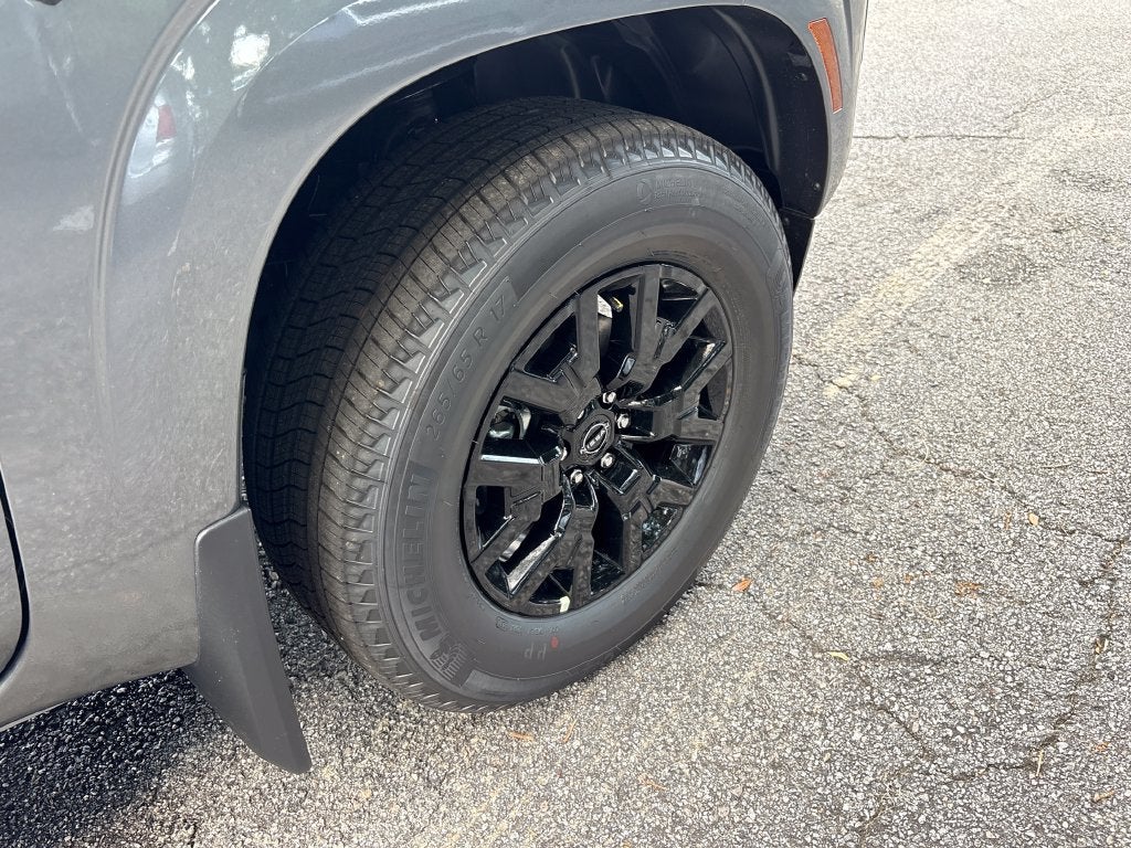 2027 Nissan Frontier Crew Cab SV