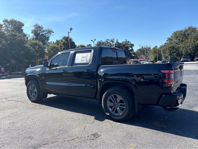 2026 Nissan Frontier Crew Cab SV