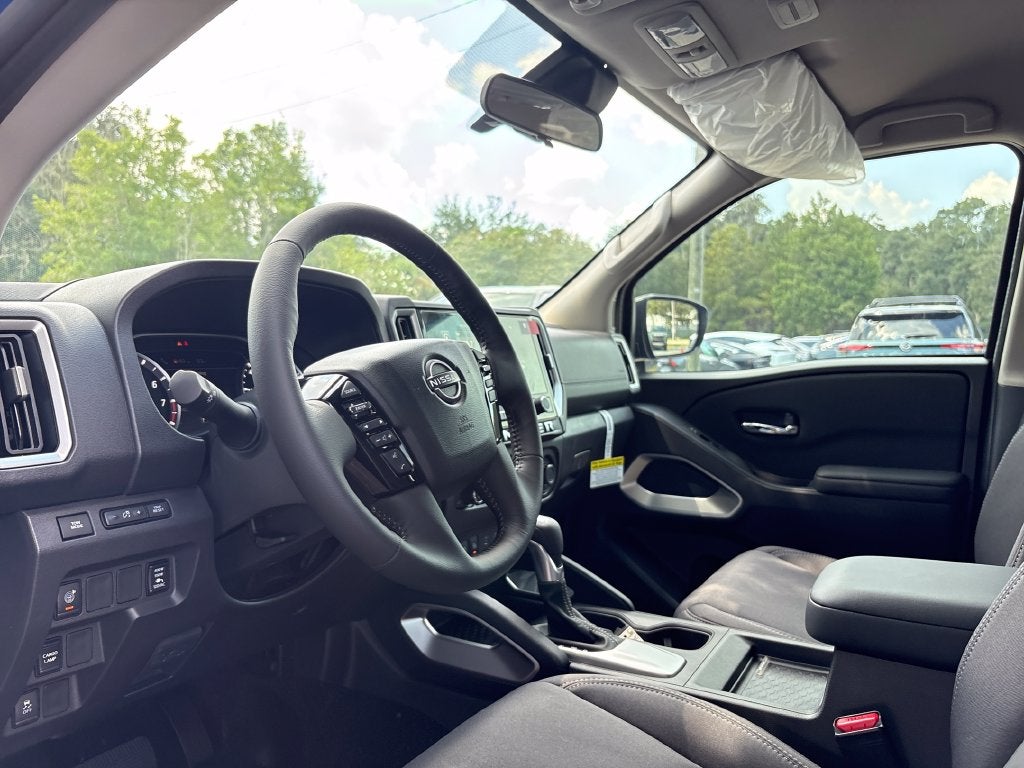 2027 Nissan Frontier Crew Cab SV