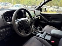 2027 Nissan Frontier Crew Cab SV