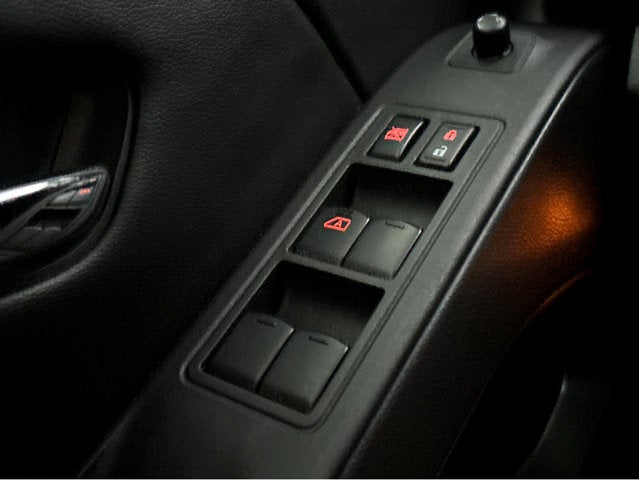 2025 Nissan Frontier SL