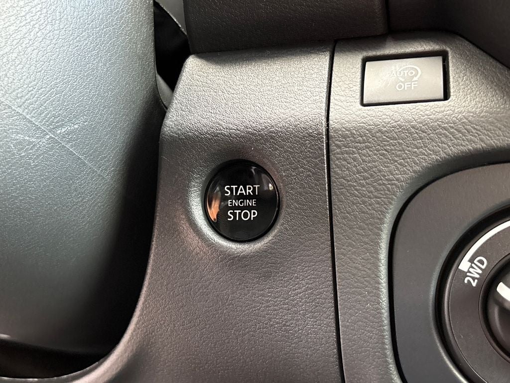 2027 Nissan Frontier SV