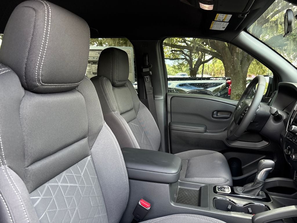 2027 Nissan Frontier SV