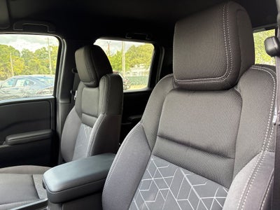 2027 Nissan Frontier SV