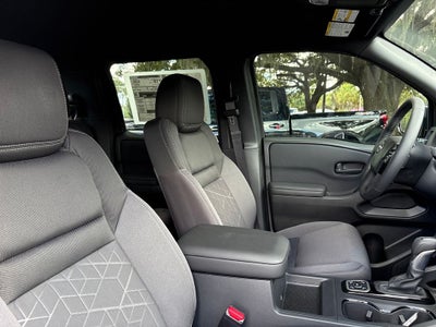 2027 Nissan Frontier SV