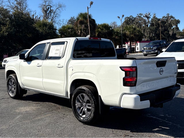 2026 Nissan Frontier Crew Cab SV