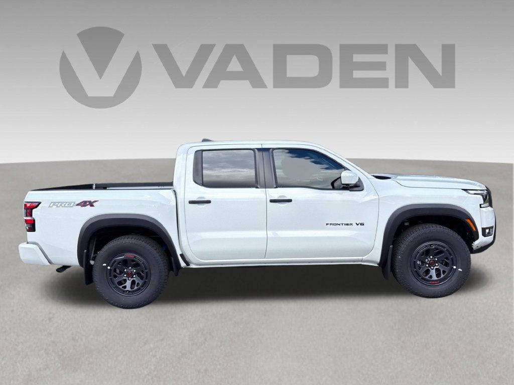 2027 Nissan Frontier Crew Cab PRO-4X®