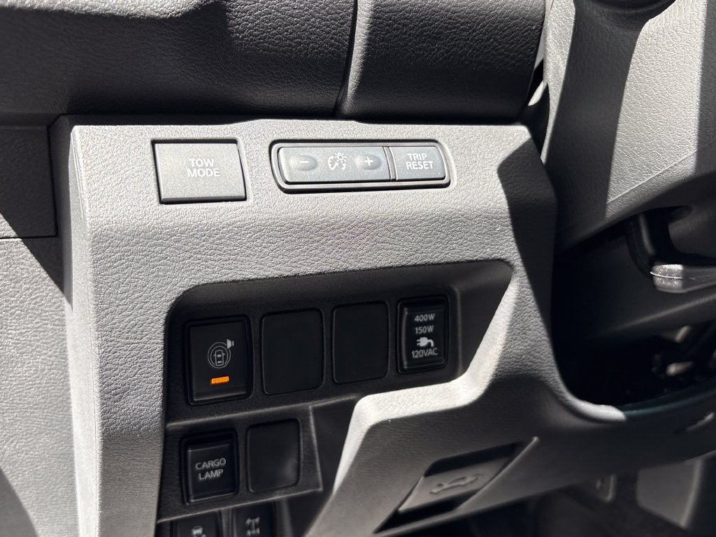2027 Nissan Frontier Crew Cab PRO-4X®