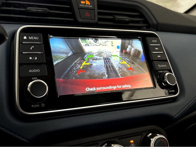 2025 Nissan Versa SV