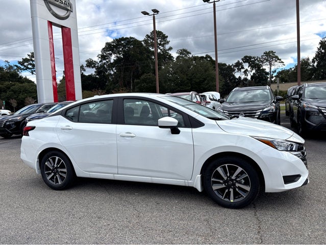 2025 Nissan Versa SV
