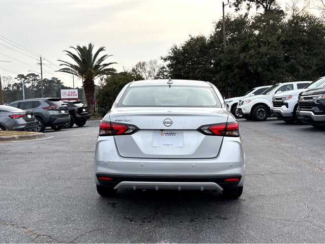 2025 Nissan Versa SV