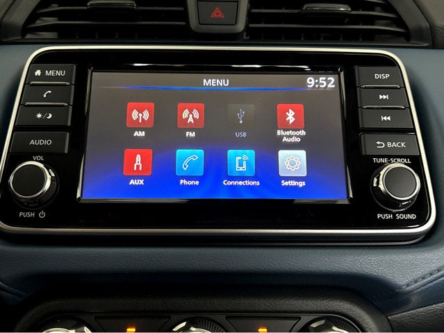 2025 Nissan Versa SV