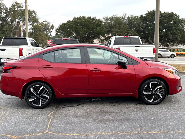 2025 Nissan Versa SR