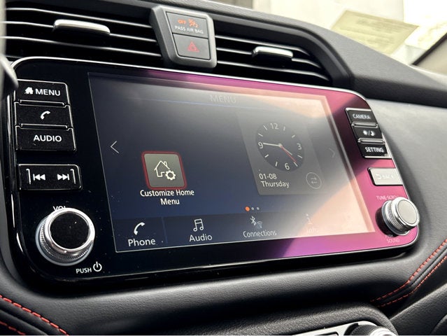 2025 Nissan Versa SR