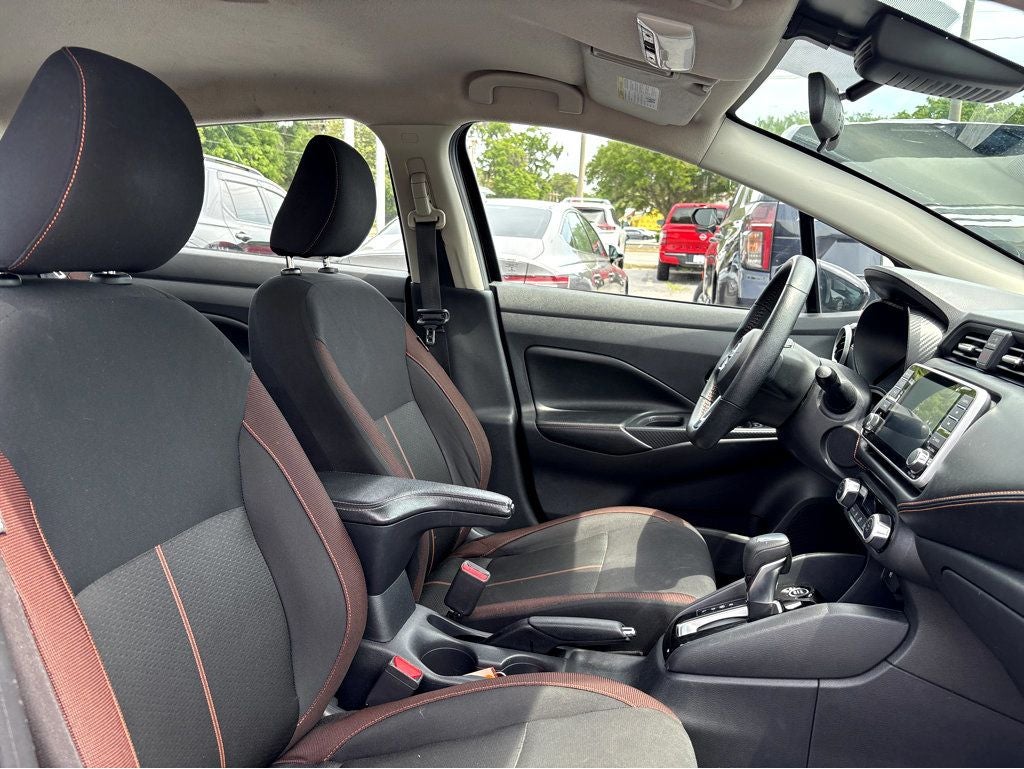 2022 Nissan Versa 1.6 SR