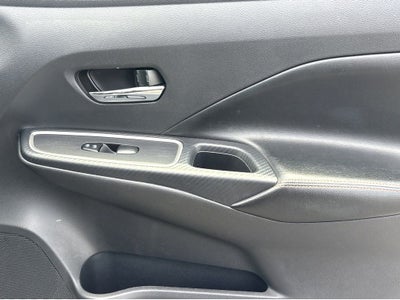 2022 Nissan Versa 1.6 SR