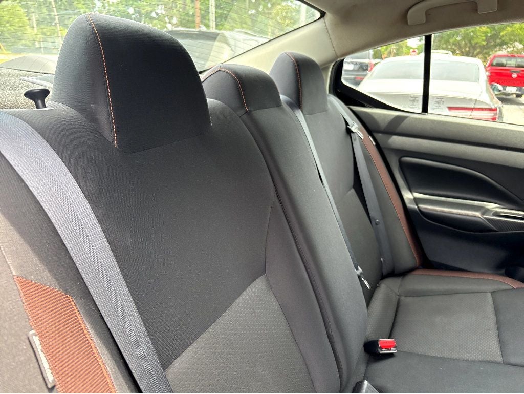 2022 Nissan Versa 1.6 SR