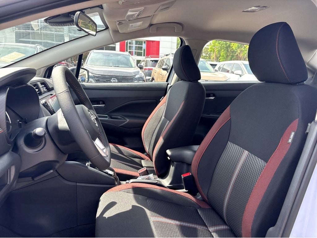2025 Nissan Versa 1.6 SR