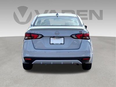 2025 Nissan Versa 1.6 SR