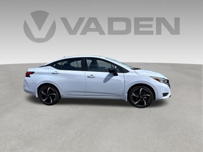2025 Nissan Versa 1.6 SR
