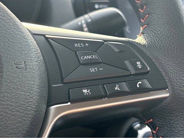 2025 Nissan Versa SR