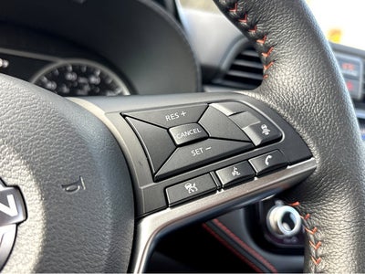 2025 Nissan Versa SR