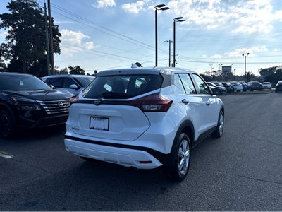 2025 Nissan Kicks Play S