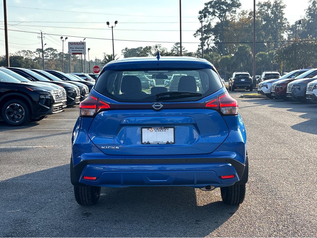 2025 Nissan Kicks Play S