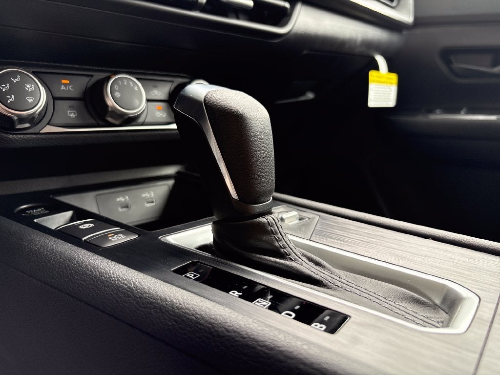 2027 Nissan Kicks S
