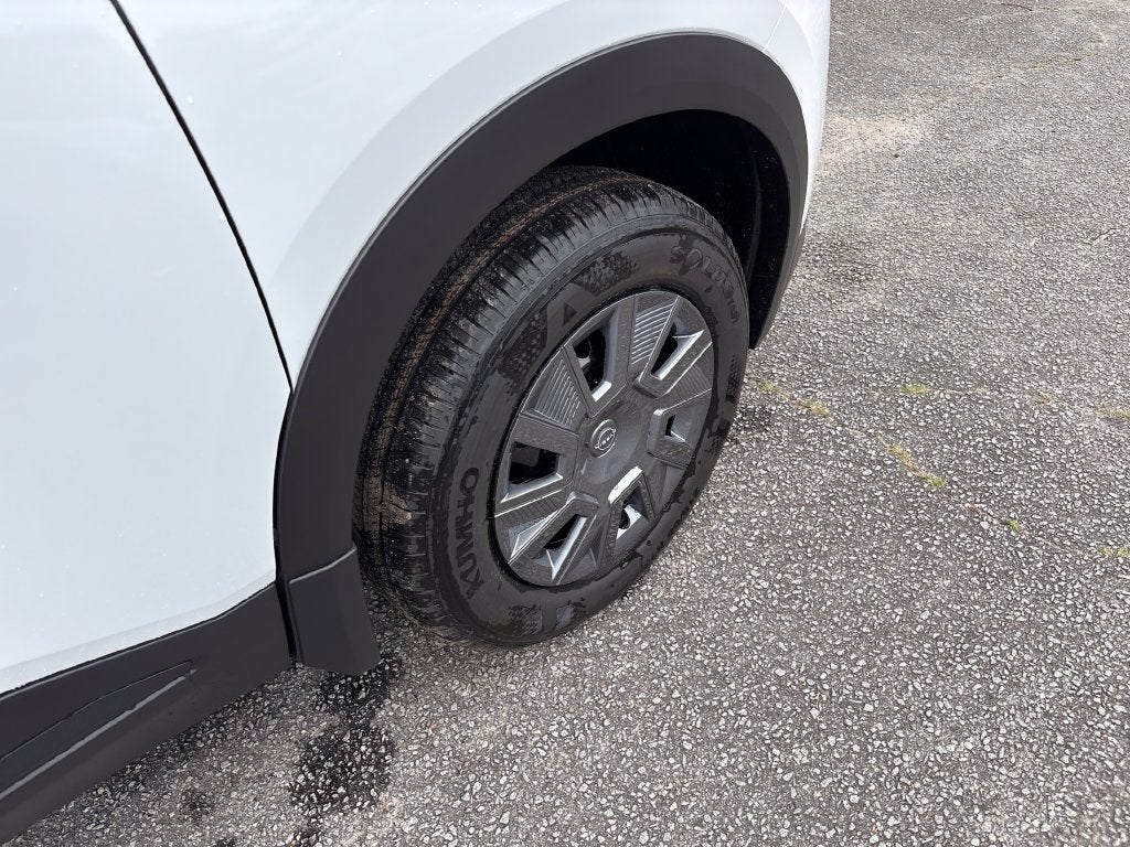2027 Nissan Kicks S