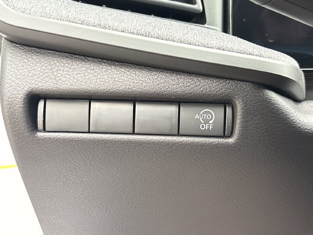 2027 Nissan Kicks S