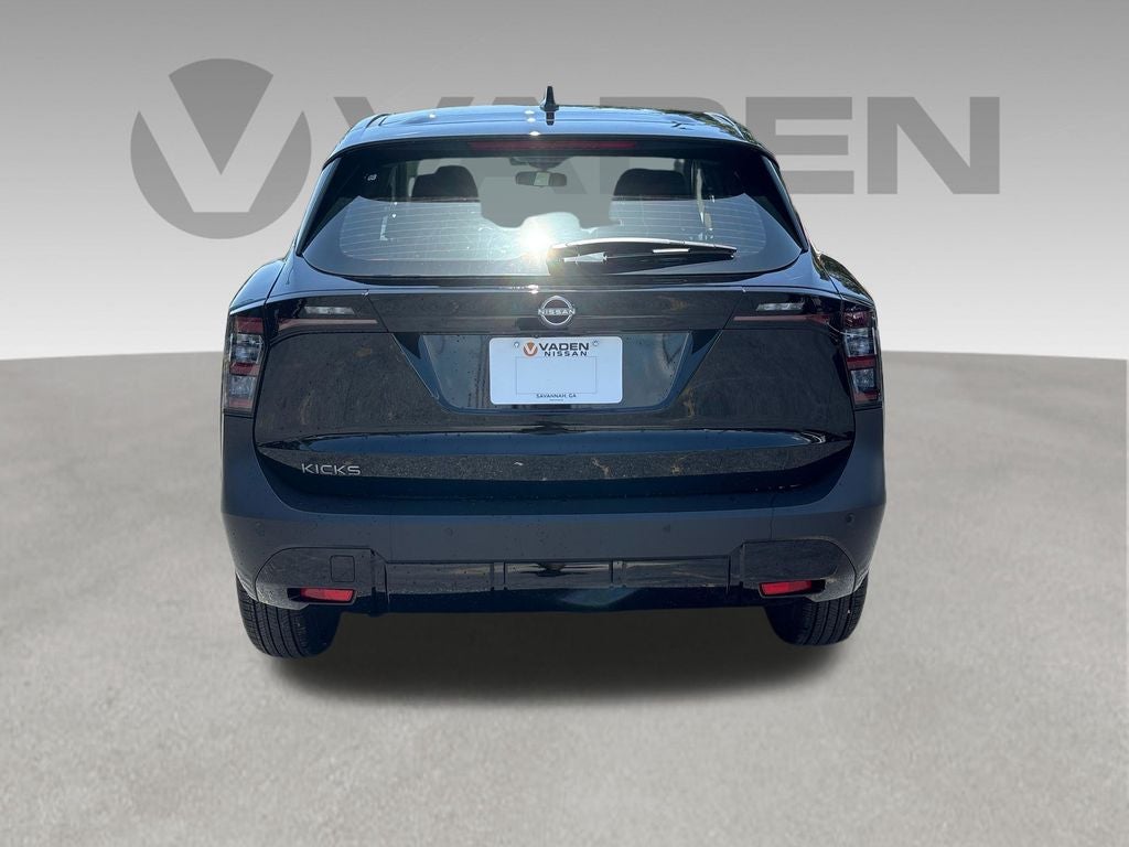 2026 Nissan Kicks S