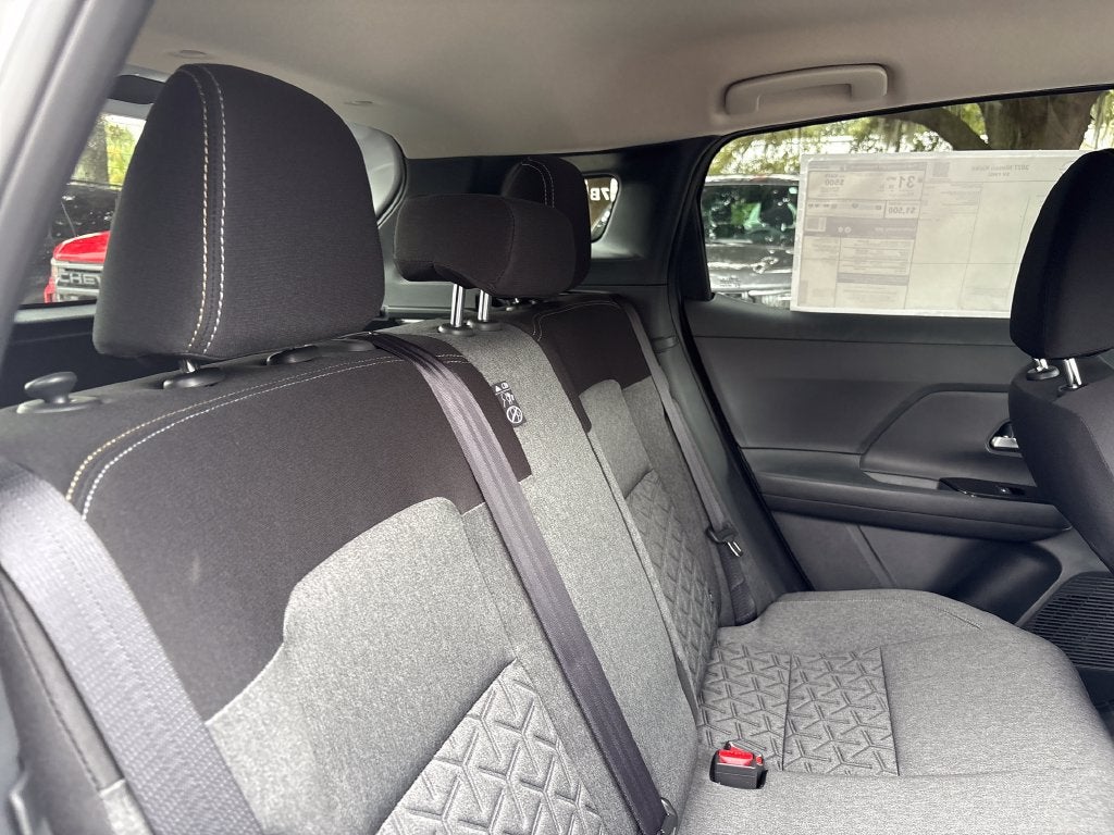 2027 Nissan Kicks SV