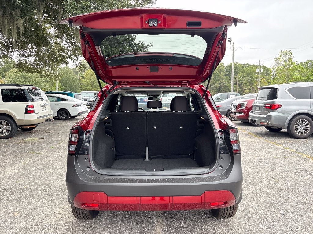 2027 Nissan Kicks SV