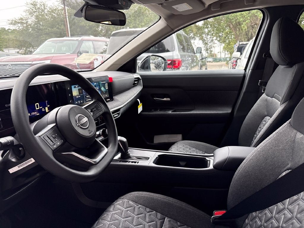 2027 Nissan Kicks SV