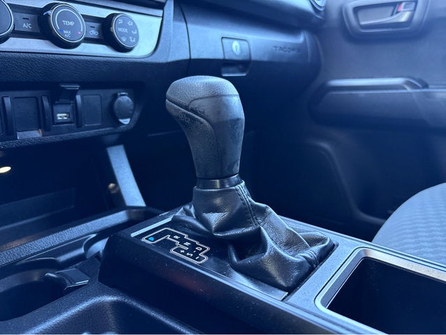 2022 Toyota Tacoma 2WD SR