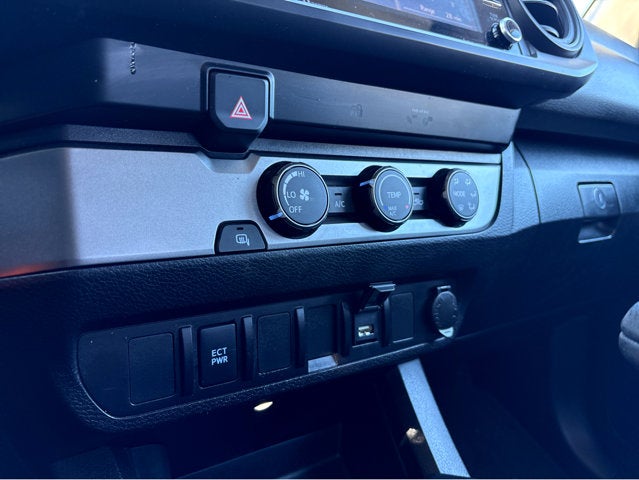 2022 Toyota Tacoma 2WD SR