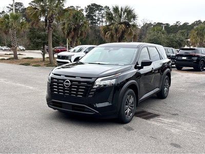 2026 Nissan Pathfinder S