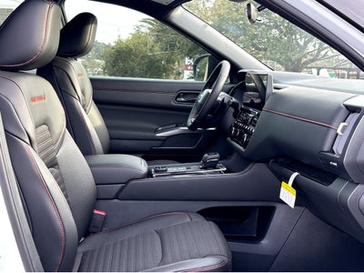 2026 Nissan Pathfinder Rock Creek®