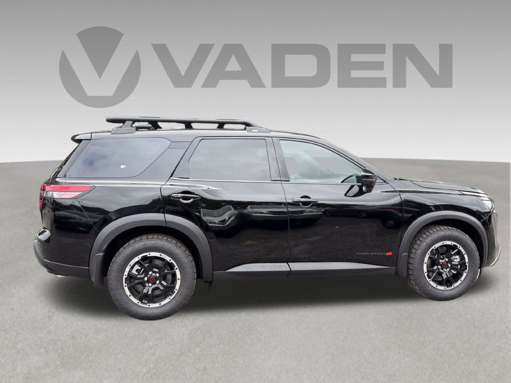 2026 Nissan Pathfinder Rock Creek®