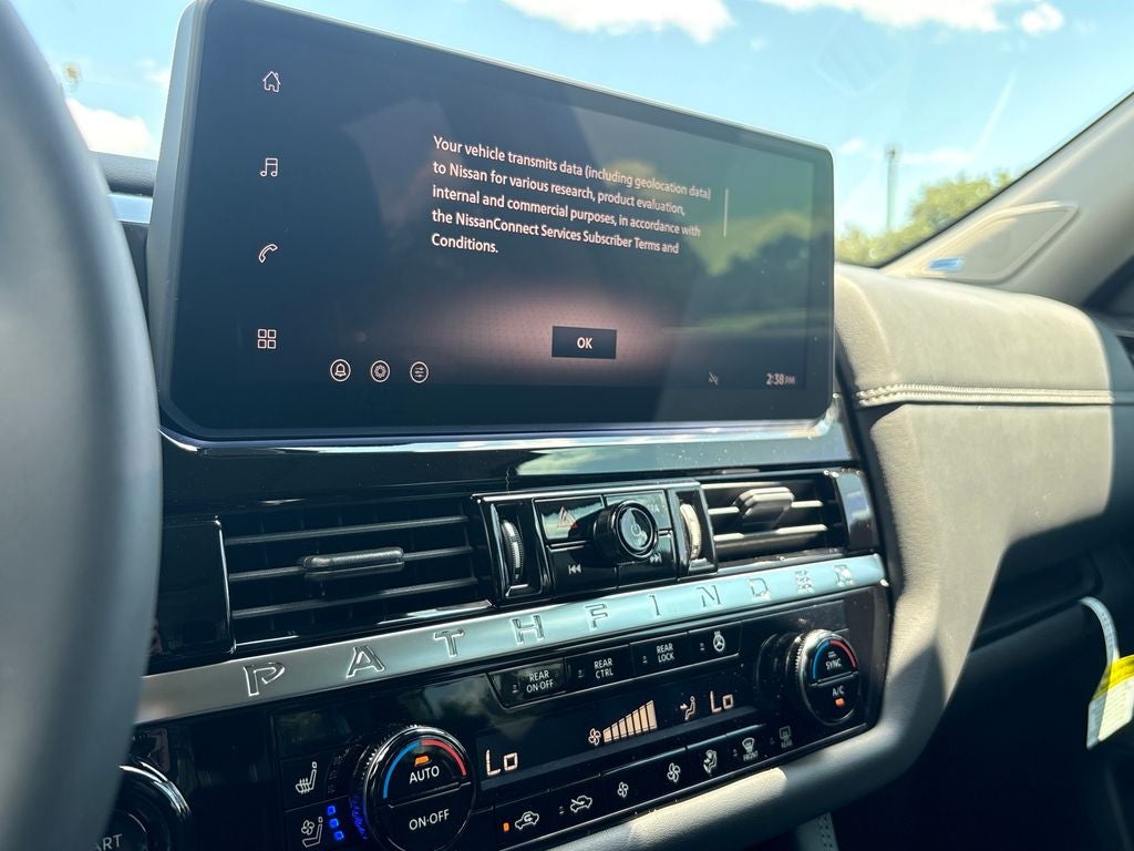 2026 Nissan Pathfinder Platinum