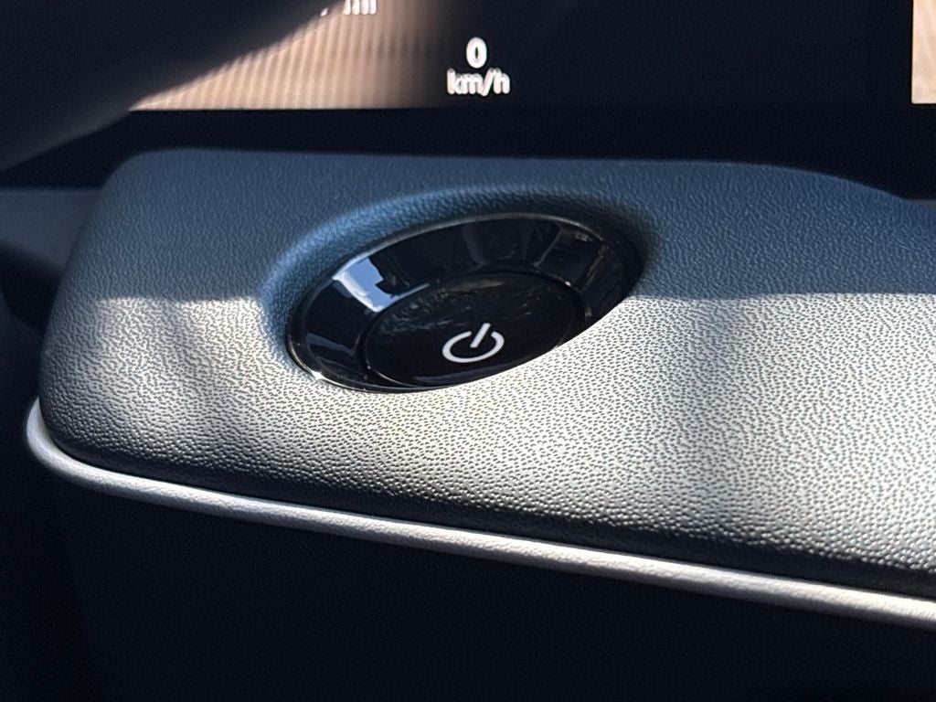 2026 Nissan LEAF Platinum+